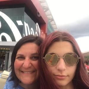 Meet your Posher, Darleen